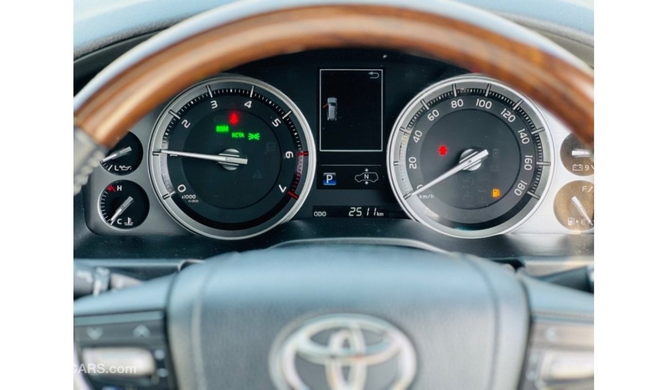 Toyota Land Cruiser Toyota Landcruiser ZX RHD Petrol engine model 2020 full option top of the range