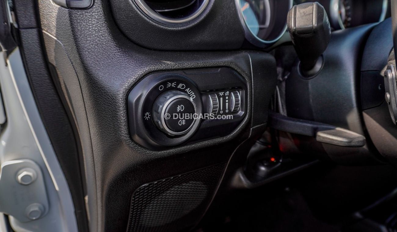 Jeep Wrangler Sahara