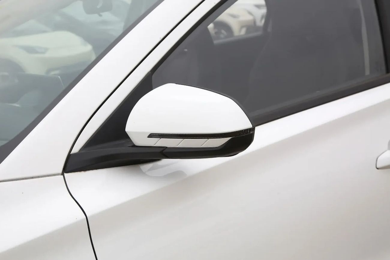 بي واي دي e2 BYD E2 LUXUARY 2025 MODEL