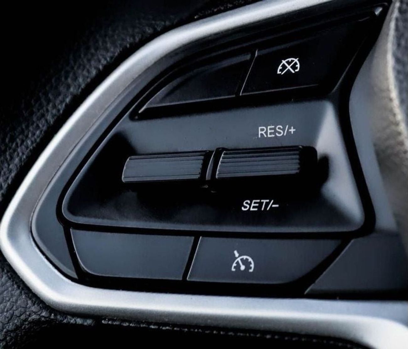 شيفروليه كابتيفا LT 1.5L (149 HP) (7 Seater) Chevrolet Captiva 2022 1.5L original paint without accident in excellent