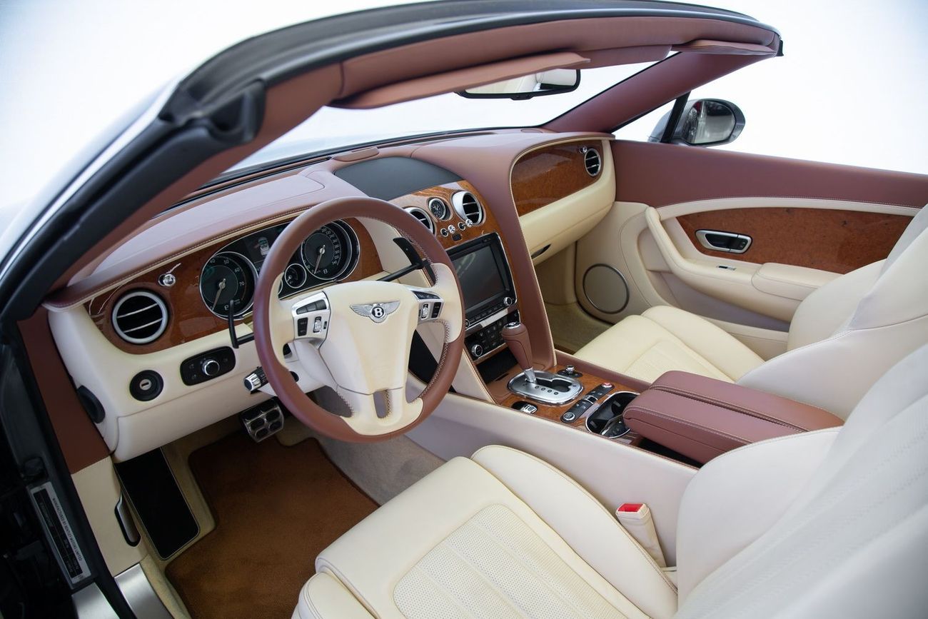Bentley Continental GTC