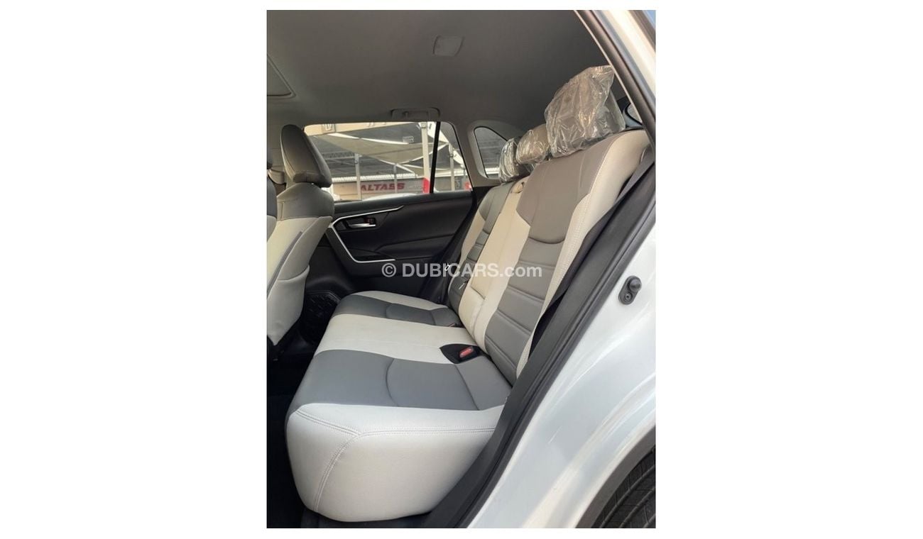 Toyota RAV4 2022 TOYOTA RAV4 XLE FULL OPTIONS IMPORTED FROM USA