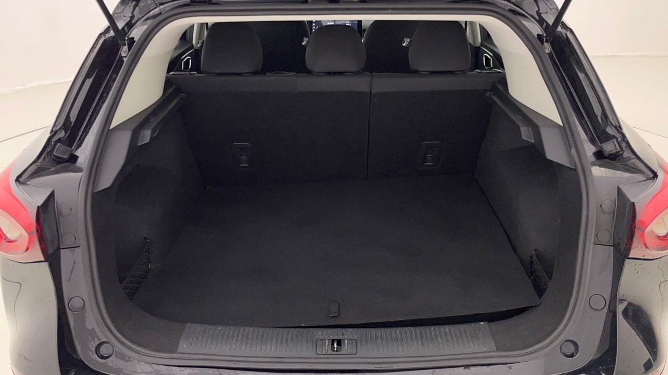 أم جي وان STD 1.5 | بدون دفعة مقدمة | اختبار القيادة في المنزل