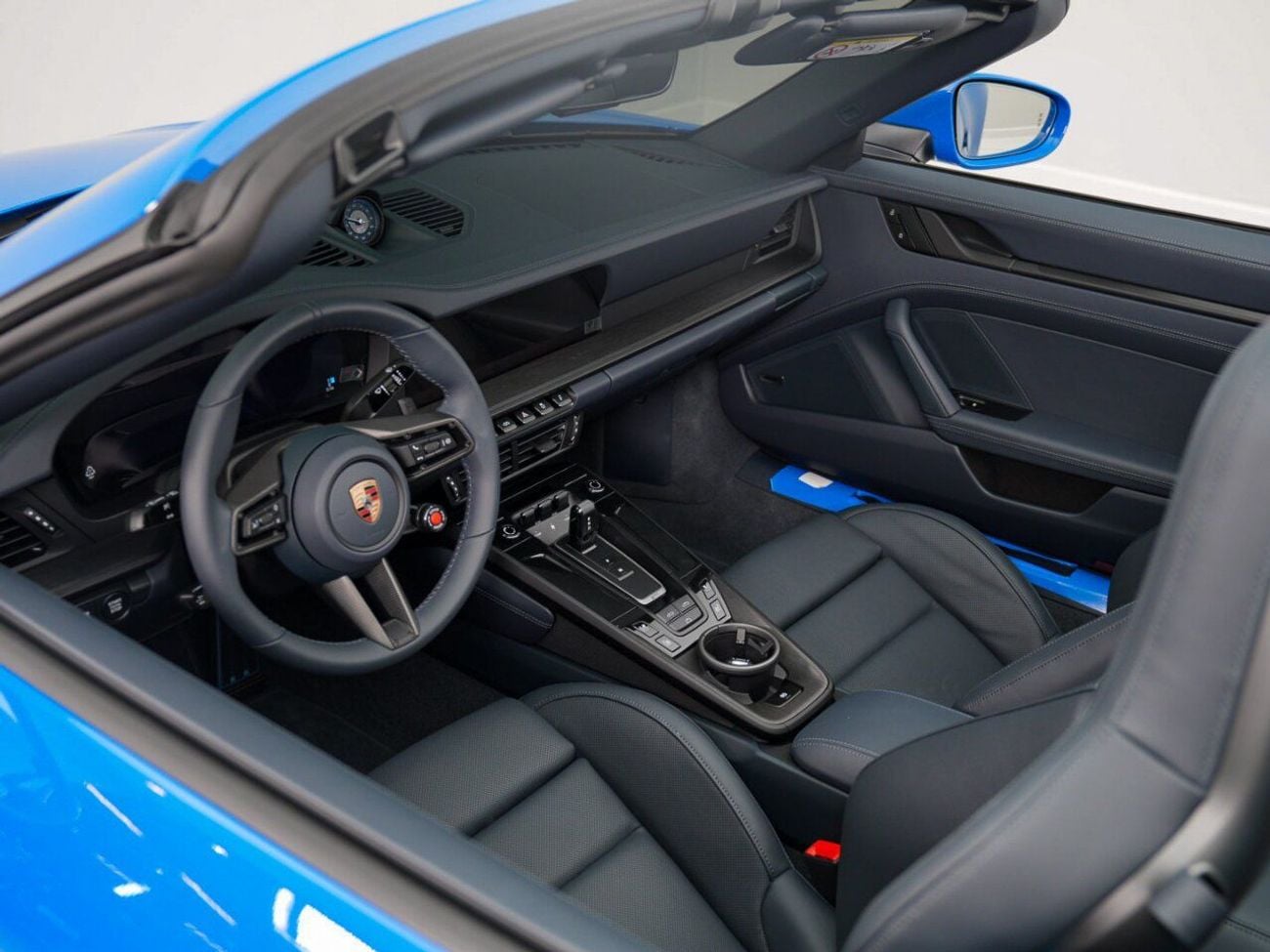 Porsche 911 CARRERA 4GTS