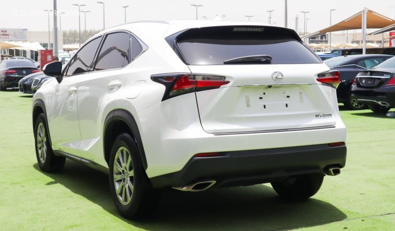 Lexus NX200t t