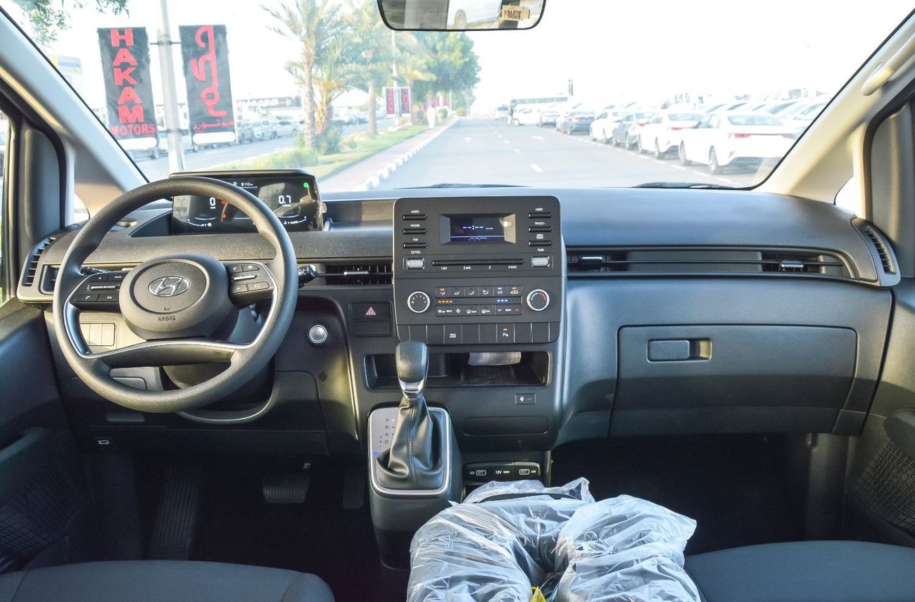 هيونداي ستاريا HYUNDAI STARIA 3.5L V6 FWD MINI-VAN 2024