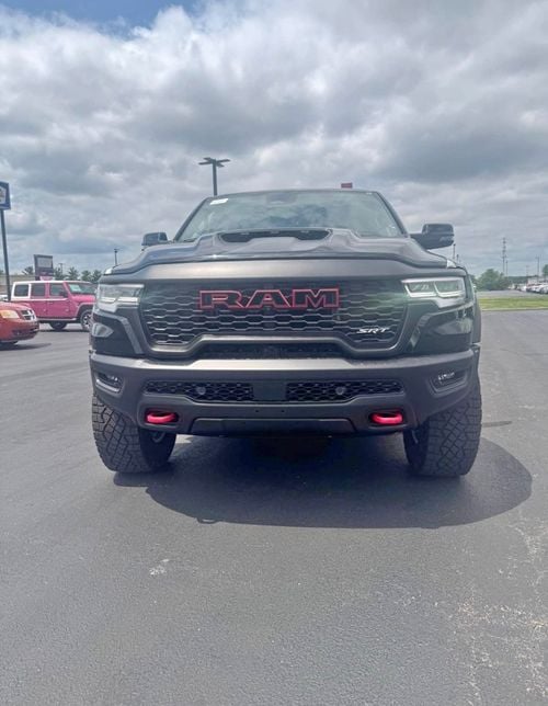 Dodge RAM TRX SRT 6,2 L 777HP FULL M