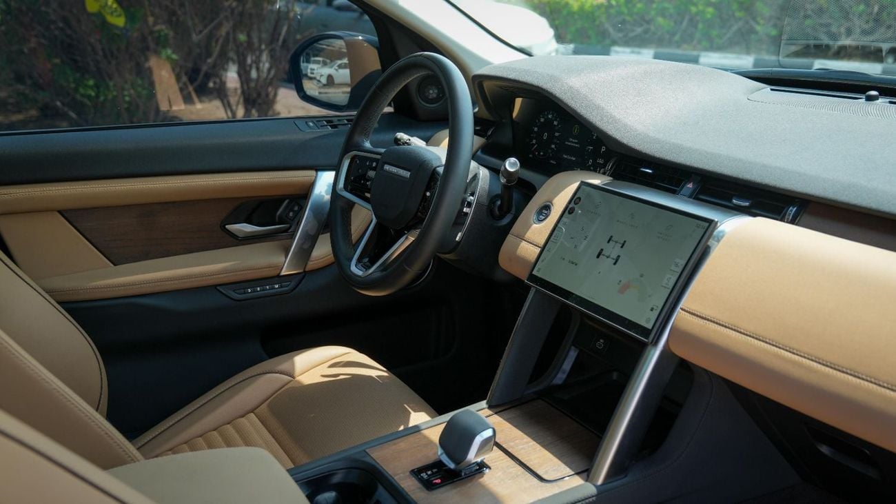 Land Rover Discovery Sport DYNAMIC 2025!! FIVE YEARS WARRANTY!! THREE YEARS SERVICE CONTRACT