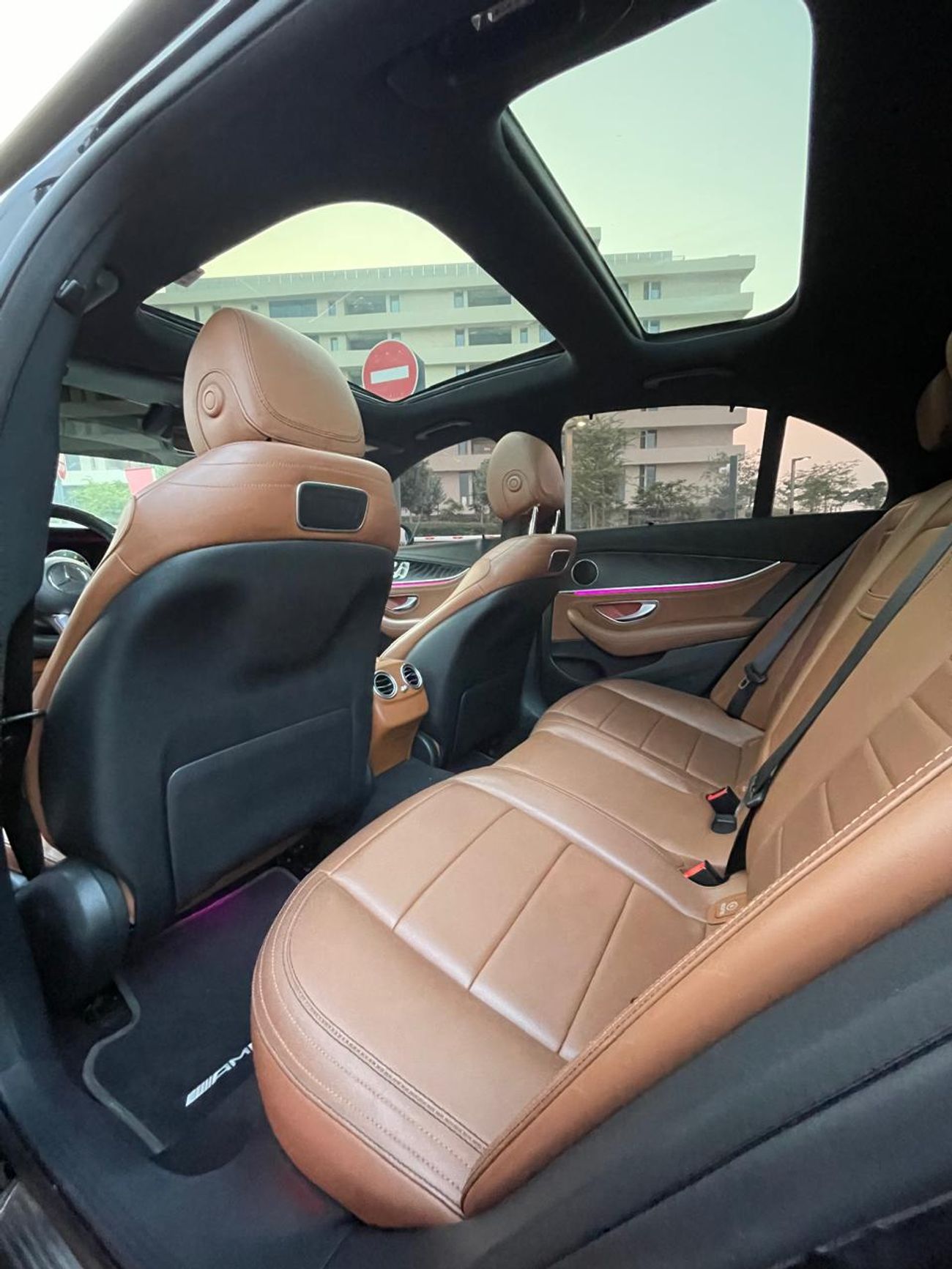 مرسيدس بنز E300 AMG