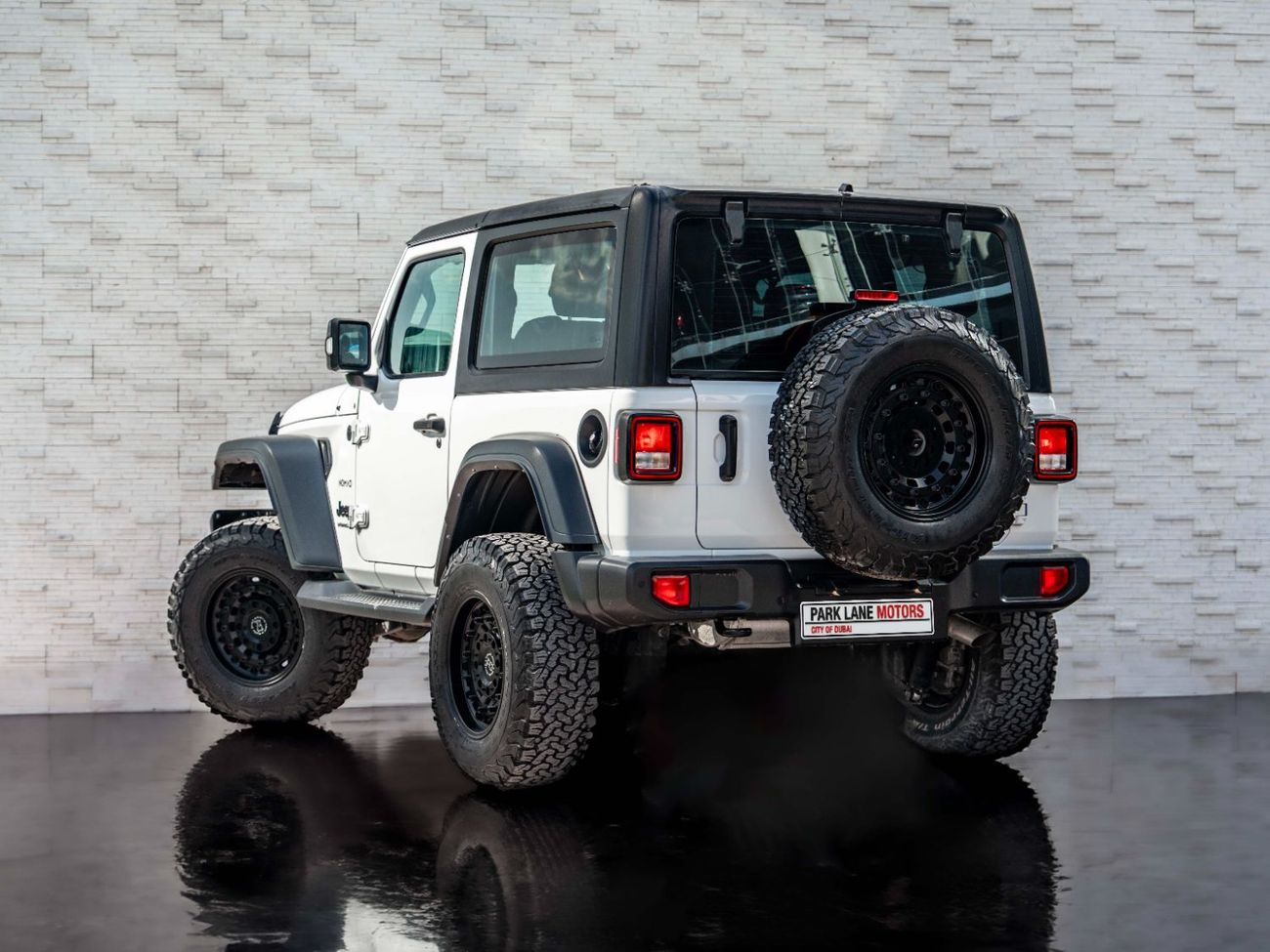 جيب رانجلر Sport 3.6L A/T (5 Seater)