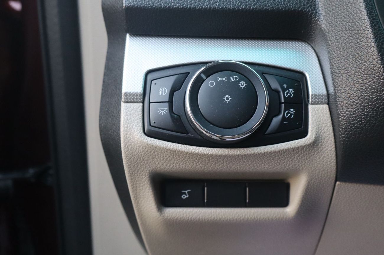 فورد إكسبلورر XLT 3.5L