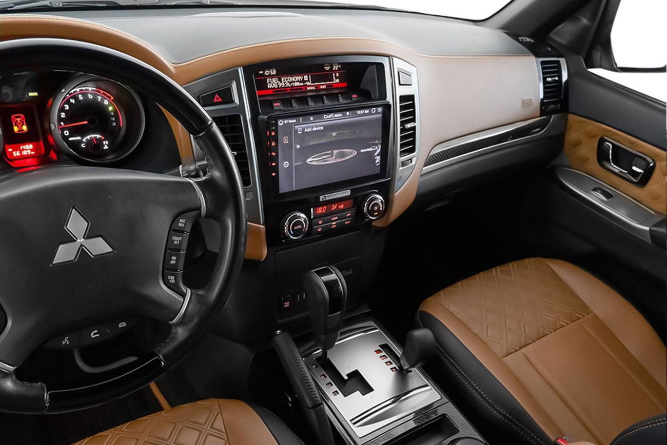 ميتسوبيشي باجيرو Signature 3.8L V6