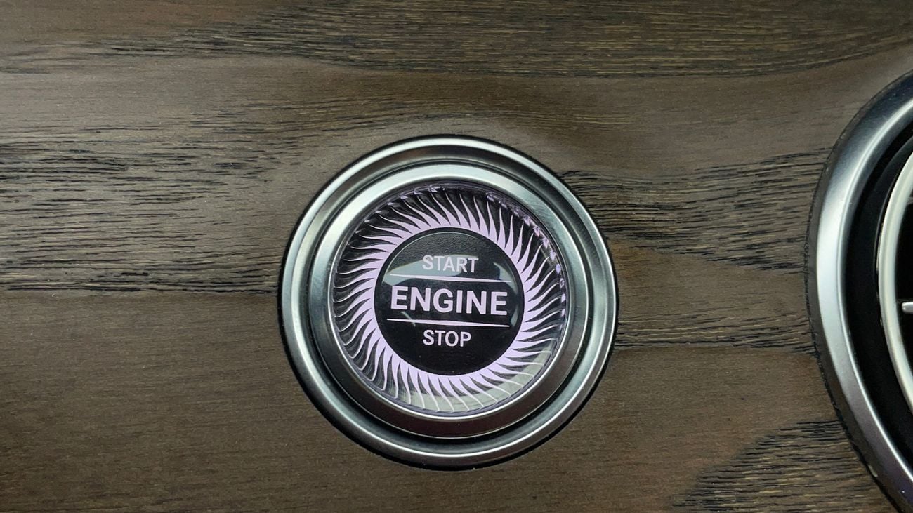 Mercedes-Benz E300 AMG LINE 2 | Zero Down Payment | Home Test Drive