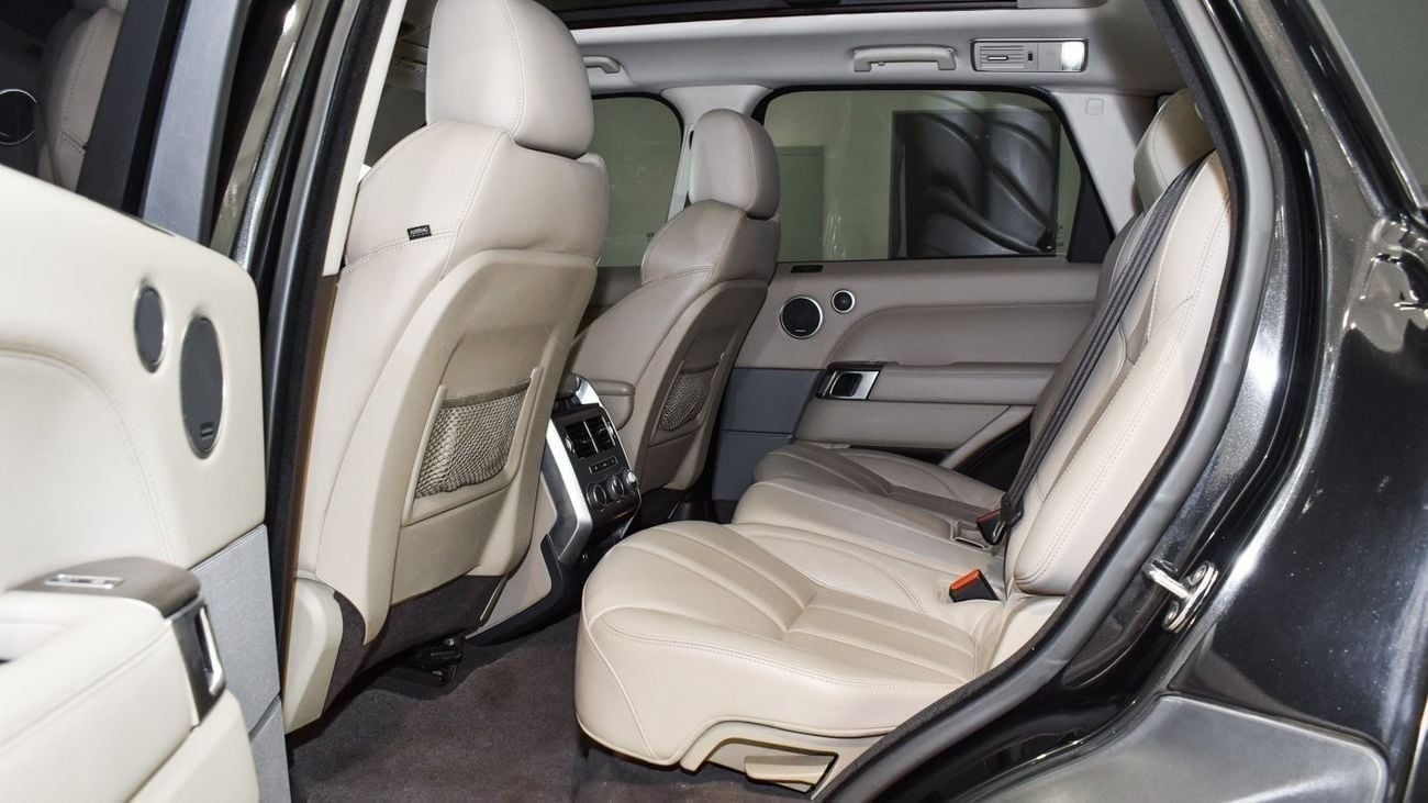 Land Rover Range Rover Sport SUPERCHARGED With Supercharged Badge