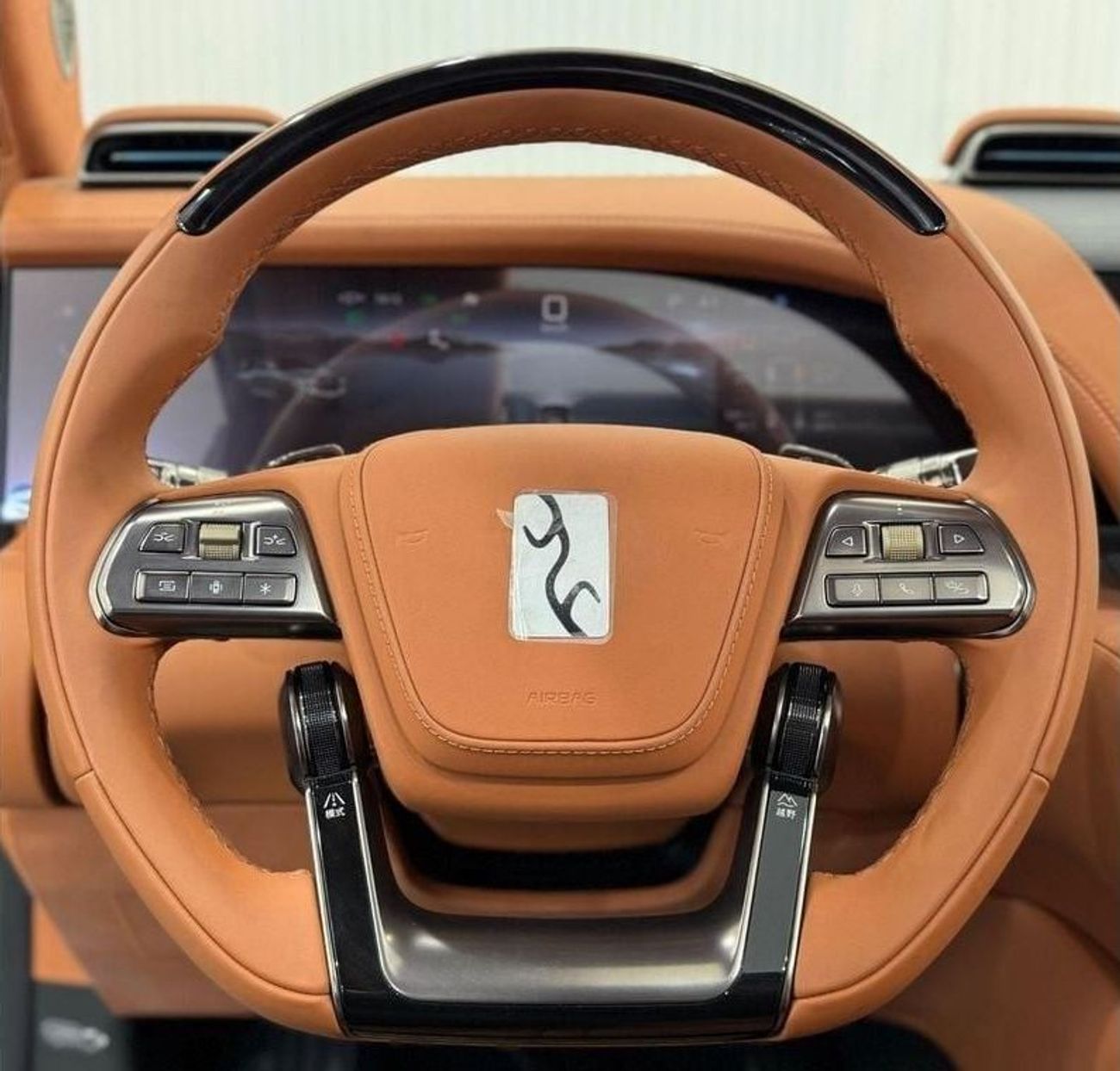 بي واي دي يوان بلس YangWang U8 E4 *Brand New* 2024 BYD YangWang U8 E4, Warranty, 1,180 HP, Fully Loaded, Delivery Kms