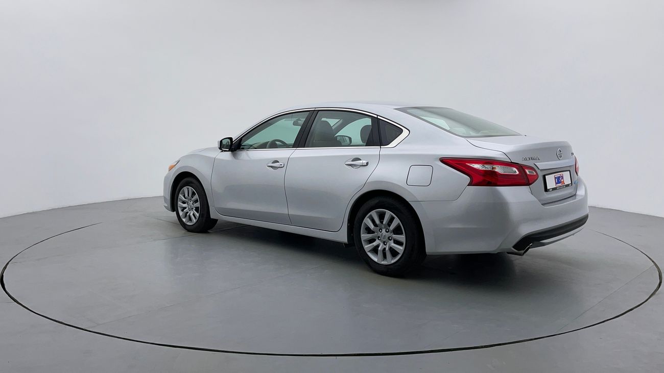 Nissan Altima S 2500