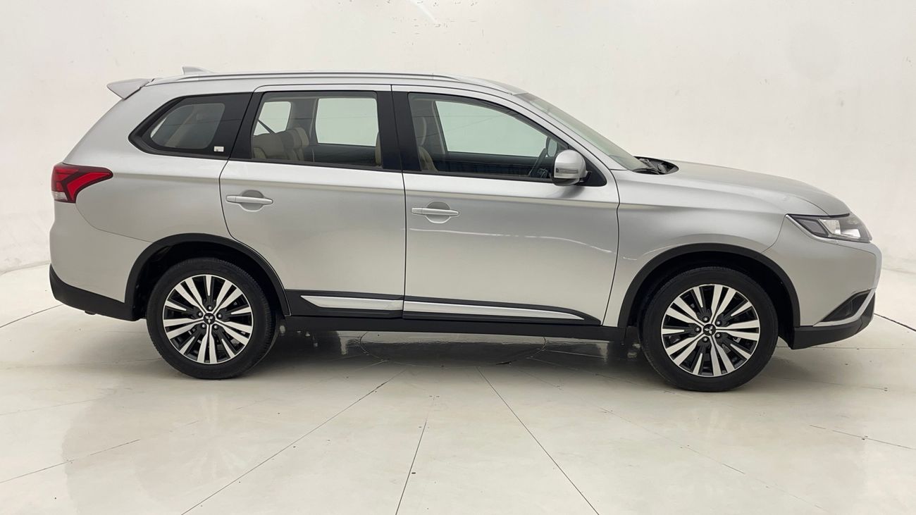 Mitsubishi Outlander GLX LOWLINE 2.4 | Zero Down Payment | Home Test Drive