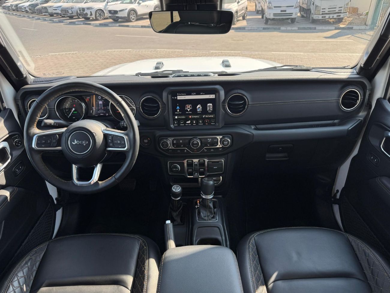 Jeep Wrangler Wrangler 4XE 2.0L Turbo PHEV 2023 Export Price @ 155,500 AED