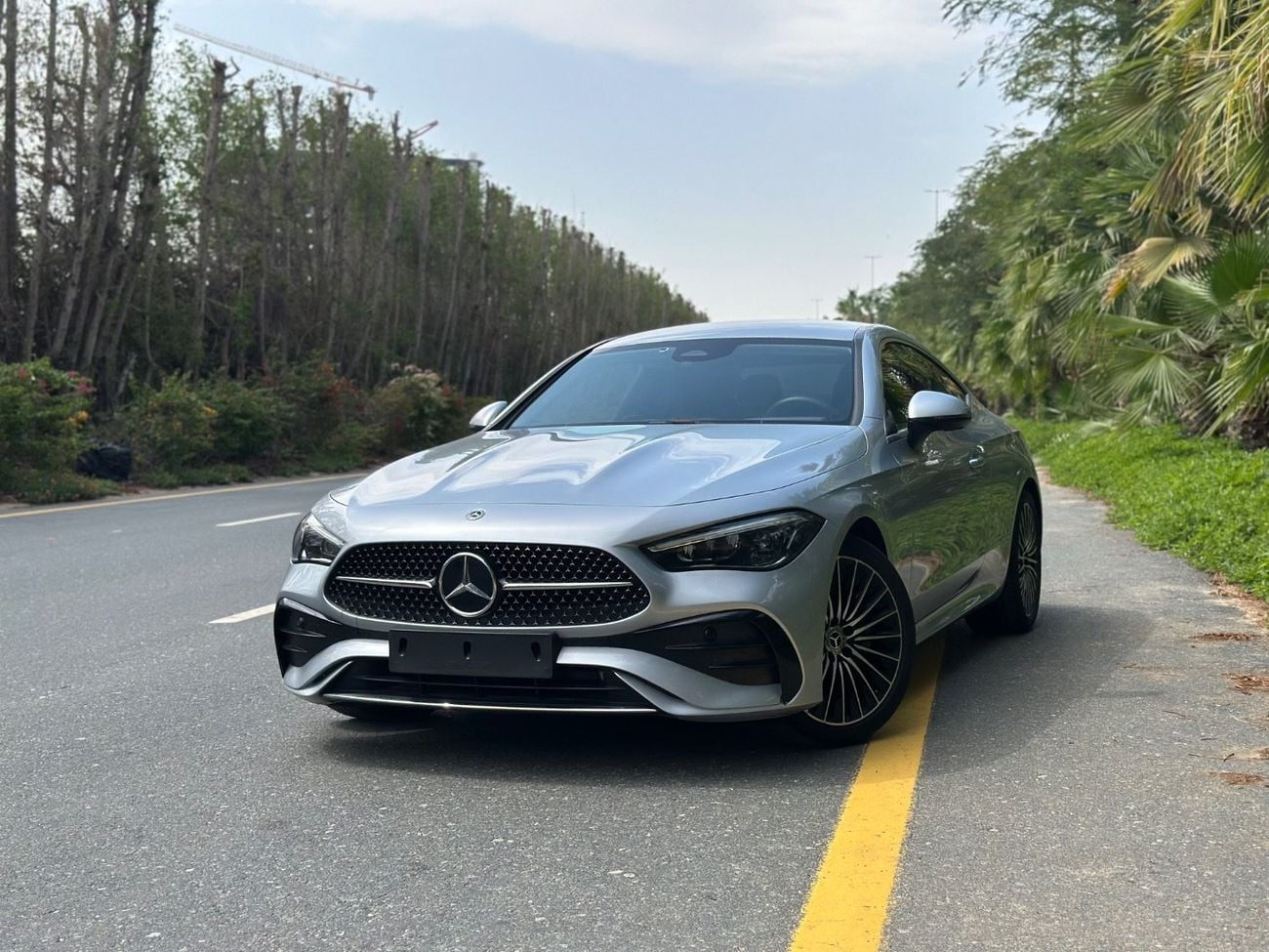 Mercedes-Benz CLE 200 Coupe 2025 CLE 220 Diesel | European Specs | 2.0-liter 4-cylinder | Like New