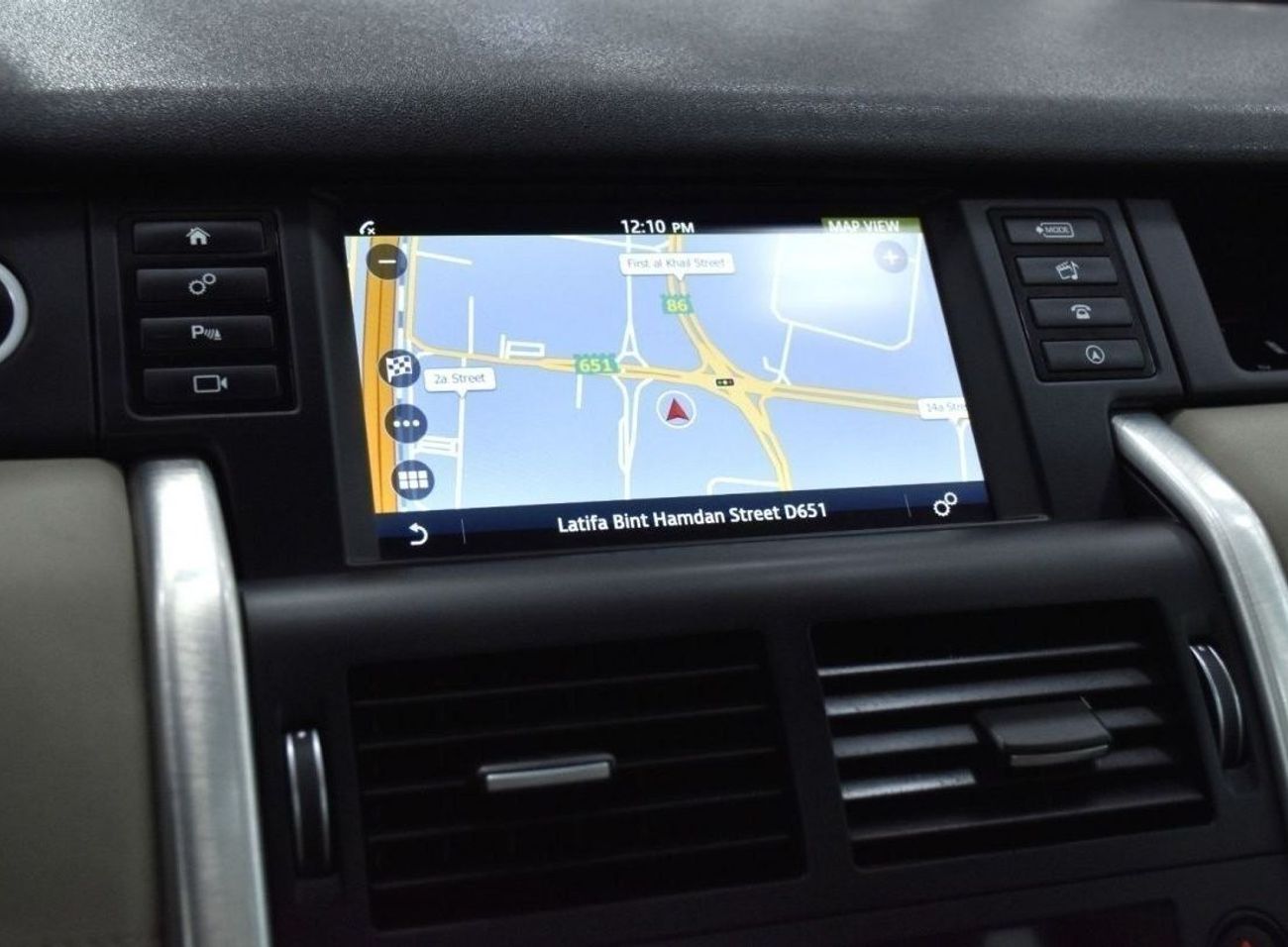 Land Rover Discovery Sport EXCELLENT DEAL for our Land Rover Discovery Sport HSE ( 2018 Model ) in Black Color GCC Specs