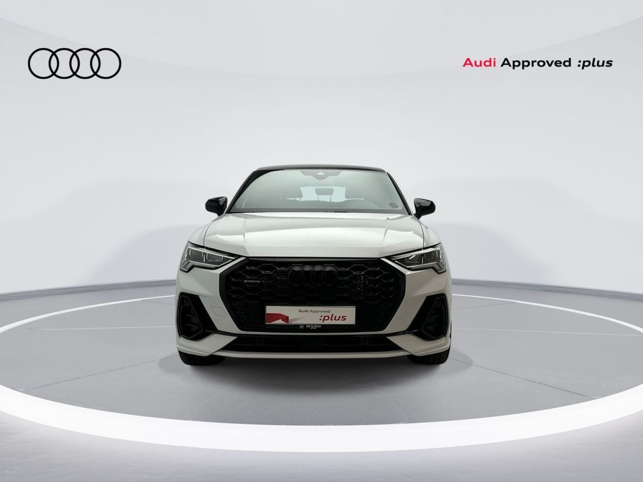 Audi Q3 Sportback 40 TFSI S Line 2.0L 4WD Q3 Sportback 40 TFSI quat 180hp S line (Ref# 1204805)