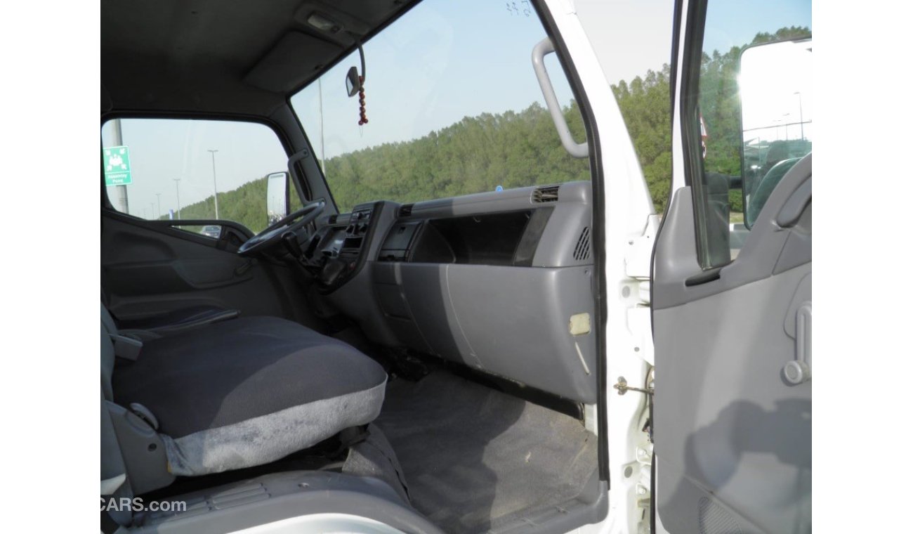 Mitsubishi Canter 2013 ref#577