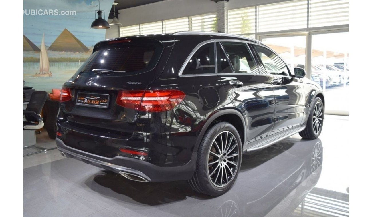 Mercedes-Benz GLC 250 صبغ وكاله Only 18,000kms | GLC 250 | GCC Specs | AMG - Single Owner | Original Paint |