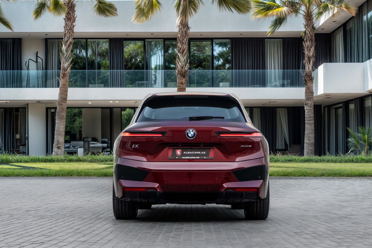 بي أم دبليو iX IX xDrive40 | 4,113 P.M | 0% Downpayment | Agency Warranty 2028!