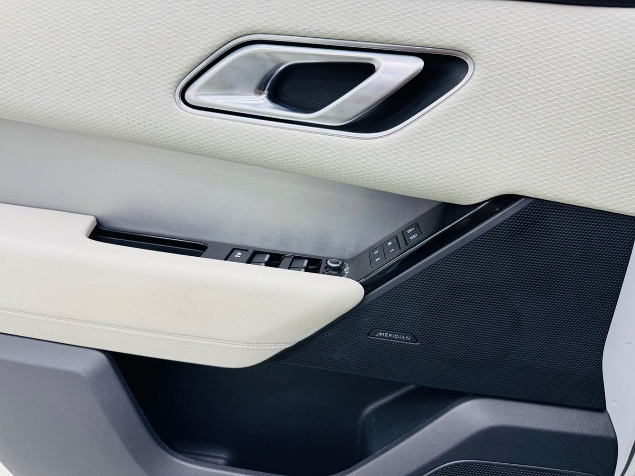 Land Rover Range Rover Velar P250 S 2.0L Petrol