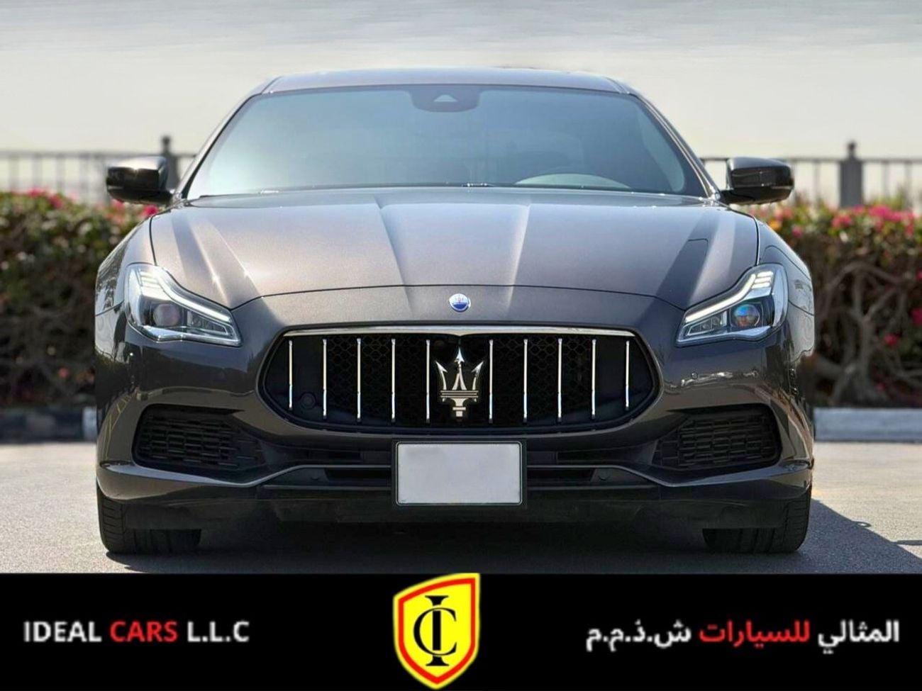 Maserati Quattroporte Base 3.0L