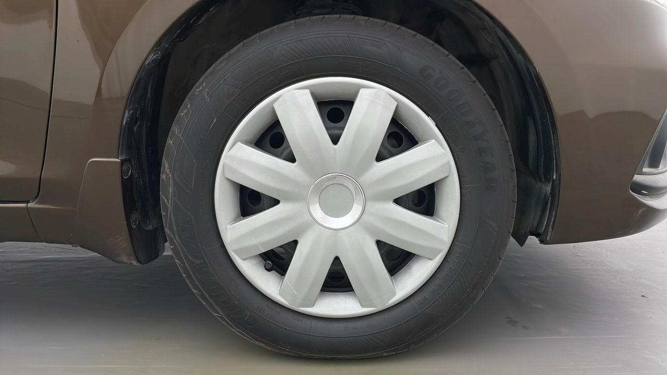 Suzuki Ciaz GL 1.5 | Under Warranty | Inspected on 150+ parameters