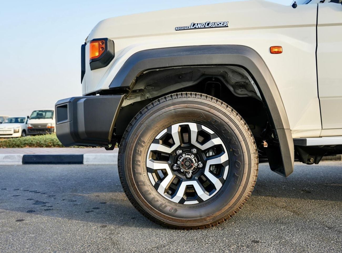 Toyota Land Cruiser Toyota Land Cruiser Lc 76  Full Option  2.8L Diesel  Automatic