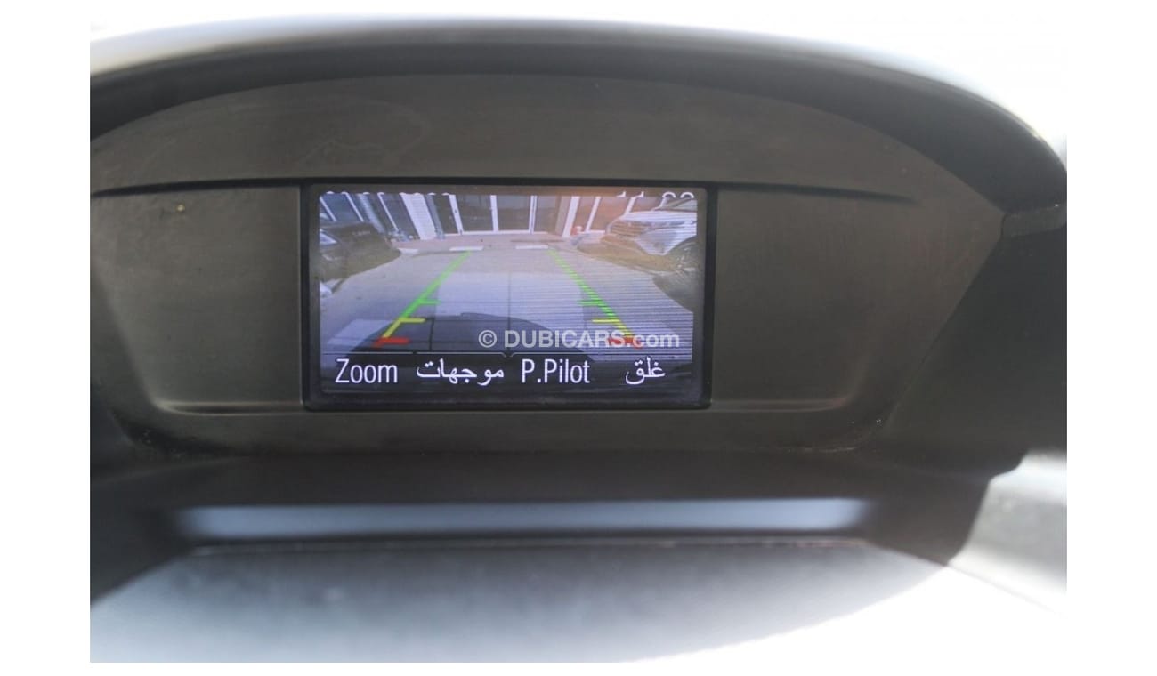 Ford Escape Titanium ACCIDENTS FREE - GCC - PERFECT CONDITION INSIDE OUT - FULL OPTION