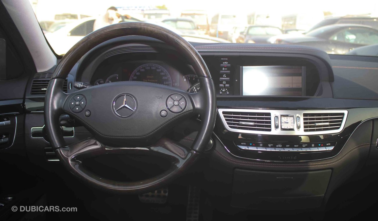 مرسيدس بنز S 550 L