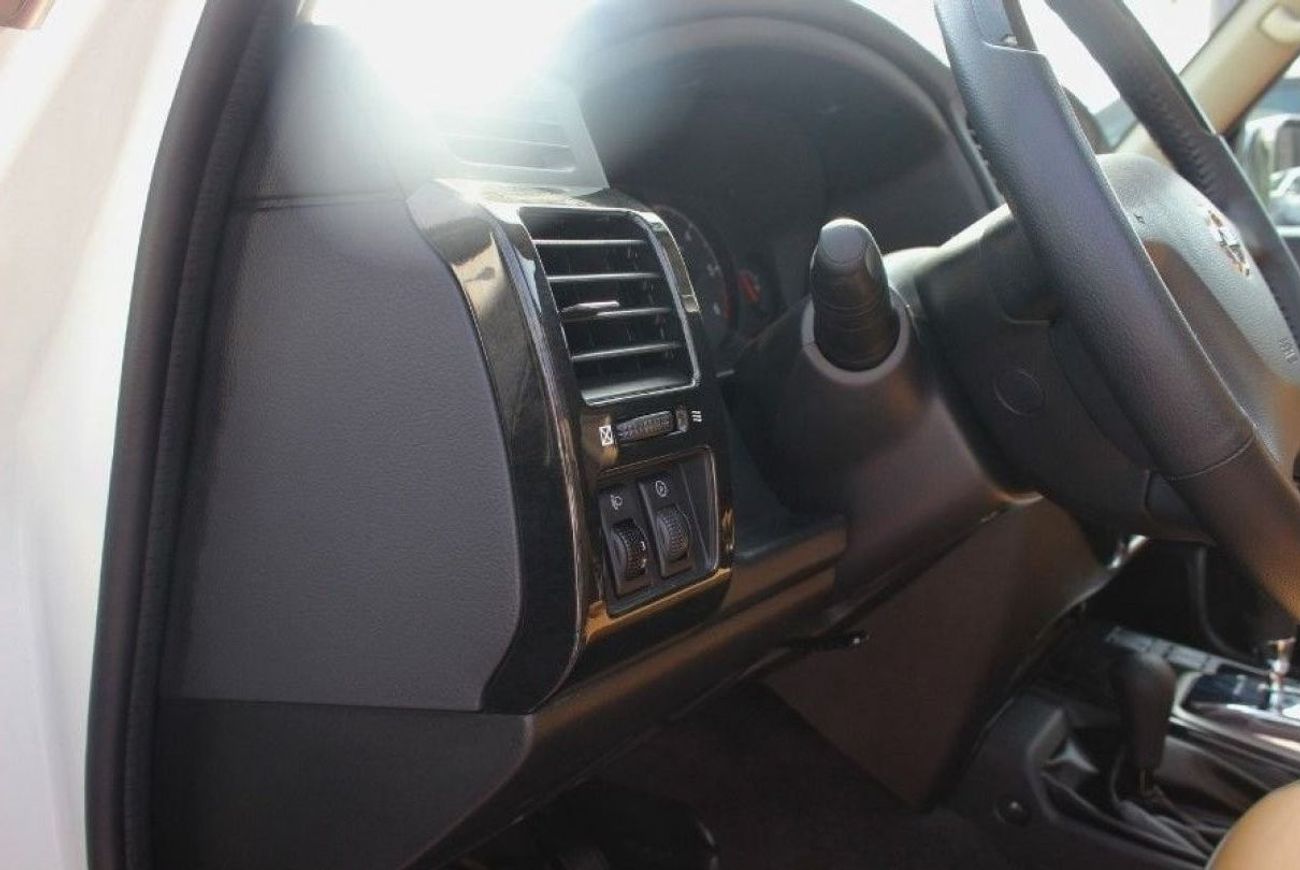 نيسان باترول سوبر سفاري V6 A/T, GCC, UNDER WARRANTY FROM LOCAL DEALR