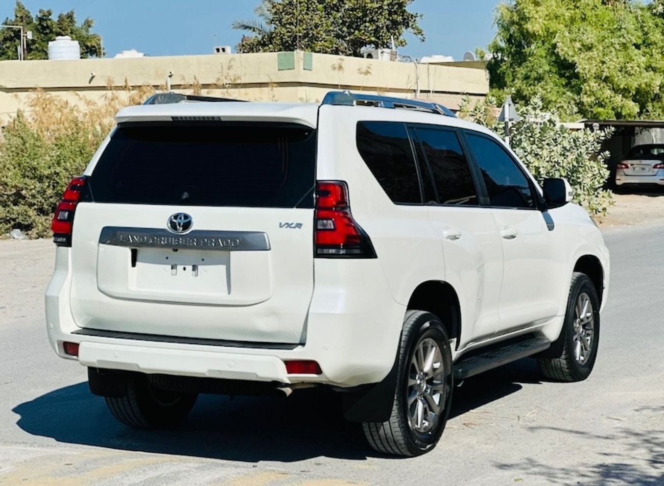 تويوتا برادو Toyota Prado 2019 VXR 2.7L 4WD v4 full option Top the Range