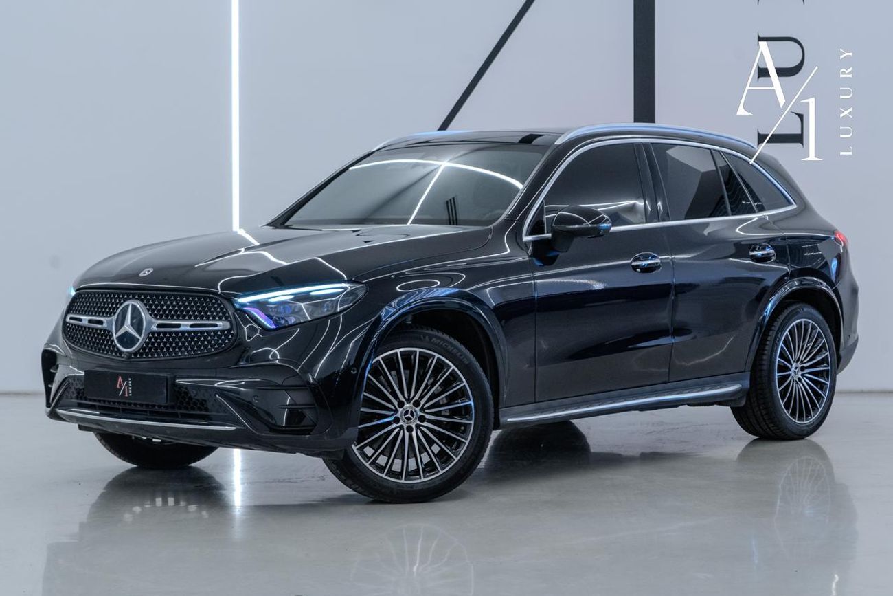 Mercedes-Benz GLC 200 4Matic 2023 Mercedes Benz GLC200 4MATIC, May 2028 Mercedes Warranty, Low Kms, GCC