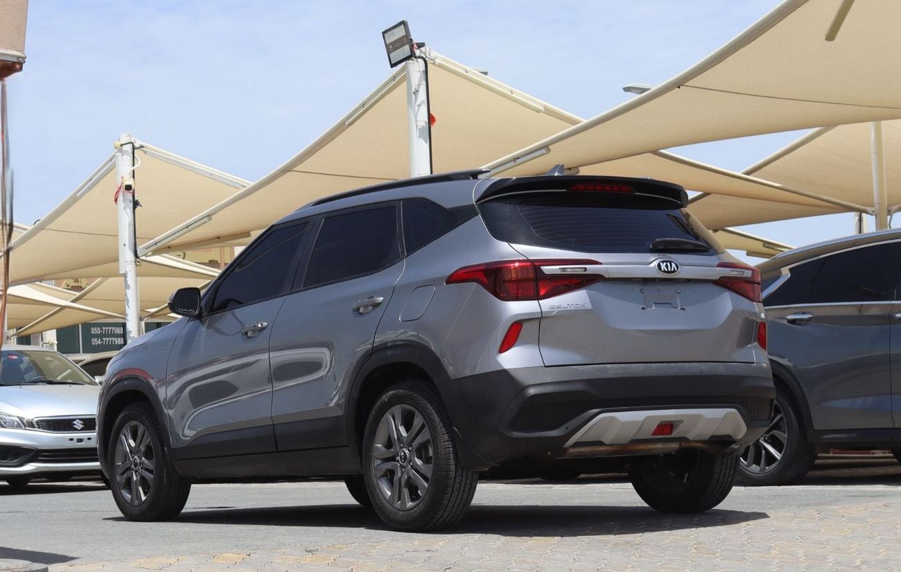 كيا سيلتوس كيا سيلتوس2021 - خليجى- فل أوبشن - بمحرك 1.6L بدون حوادث - بحاله ممتازه من الداخل والخارج