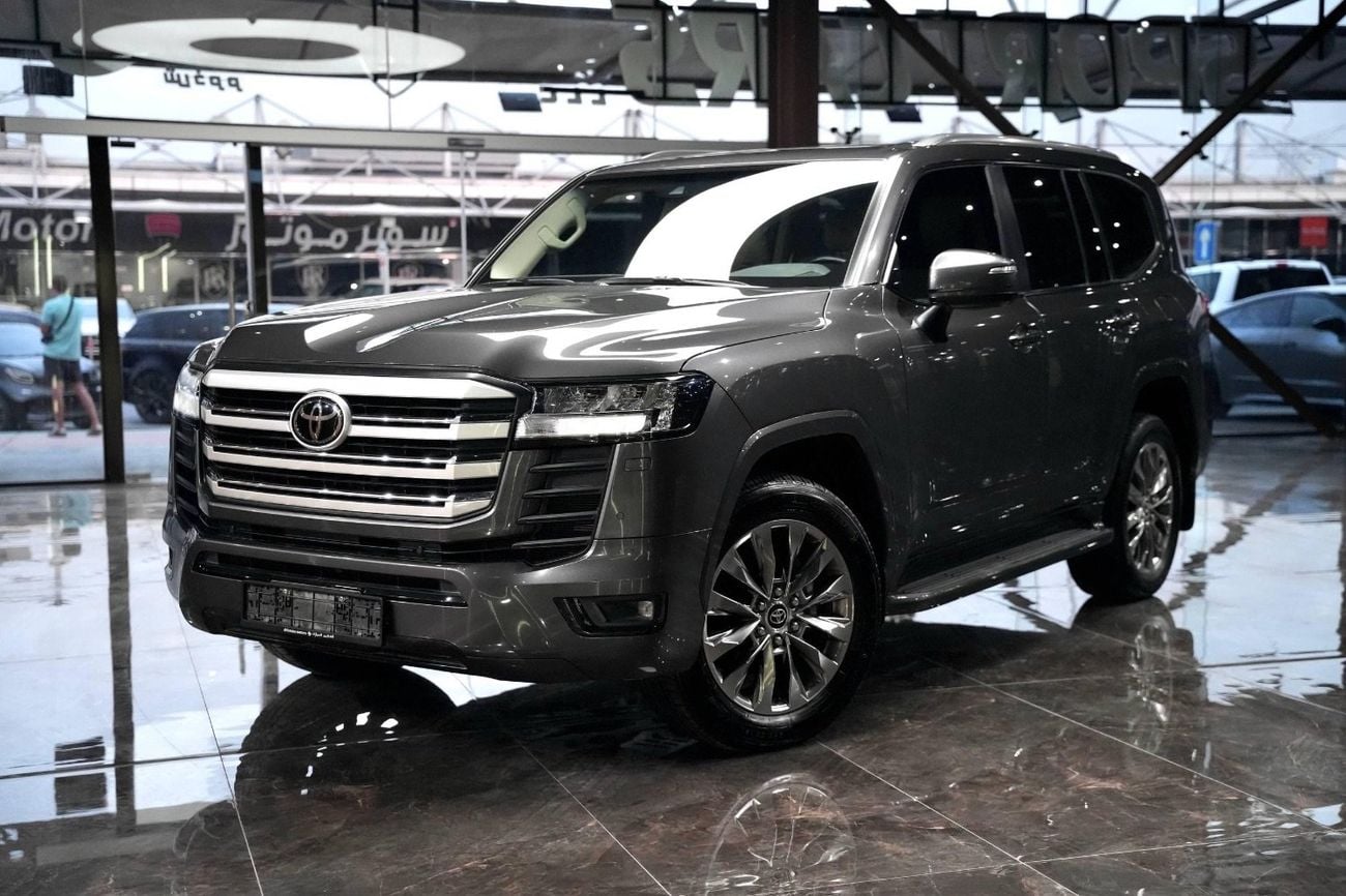 تويوتا لاند كروزر 2023 Model GXR Twin Turbo 3.5L Engine Full Option Very Perfect Condition