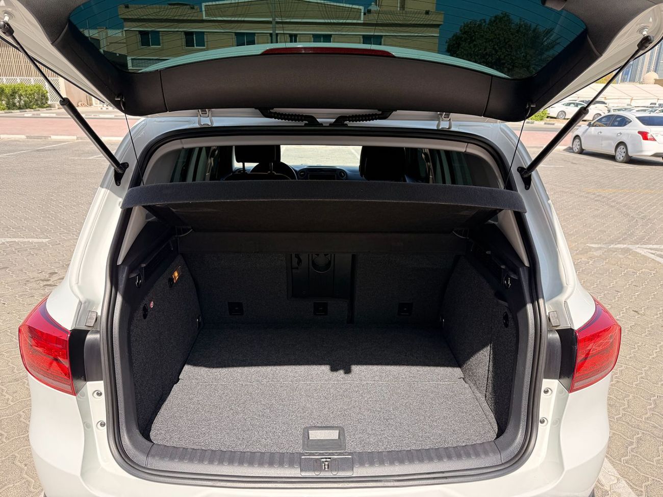 فولكس واجن تيجوان Sport 2.0L