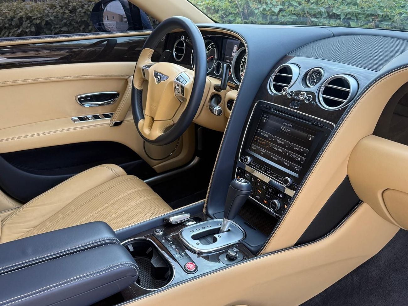 بنتلي فلاينج سبور Bentley Flying Spur W12 Speed 2014 - GCC Specs - Impeccable Condition Original Paint Service History