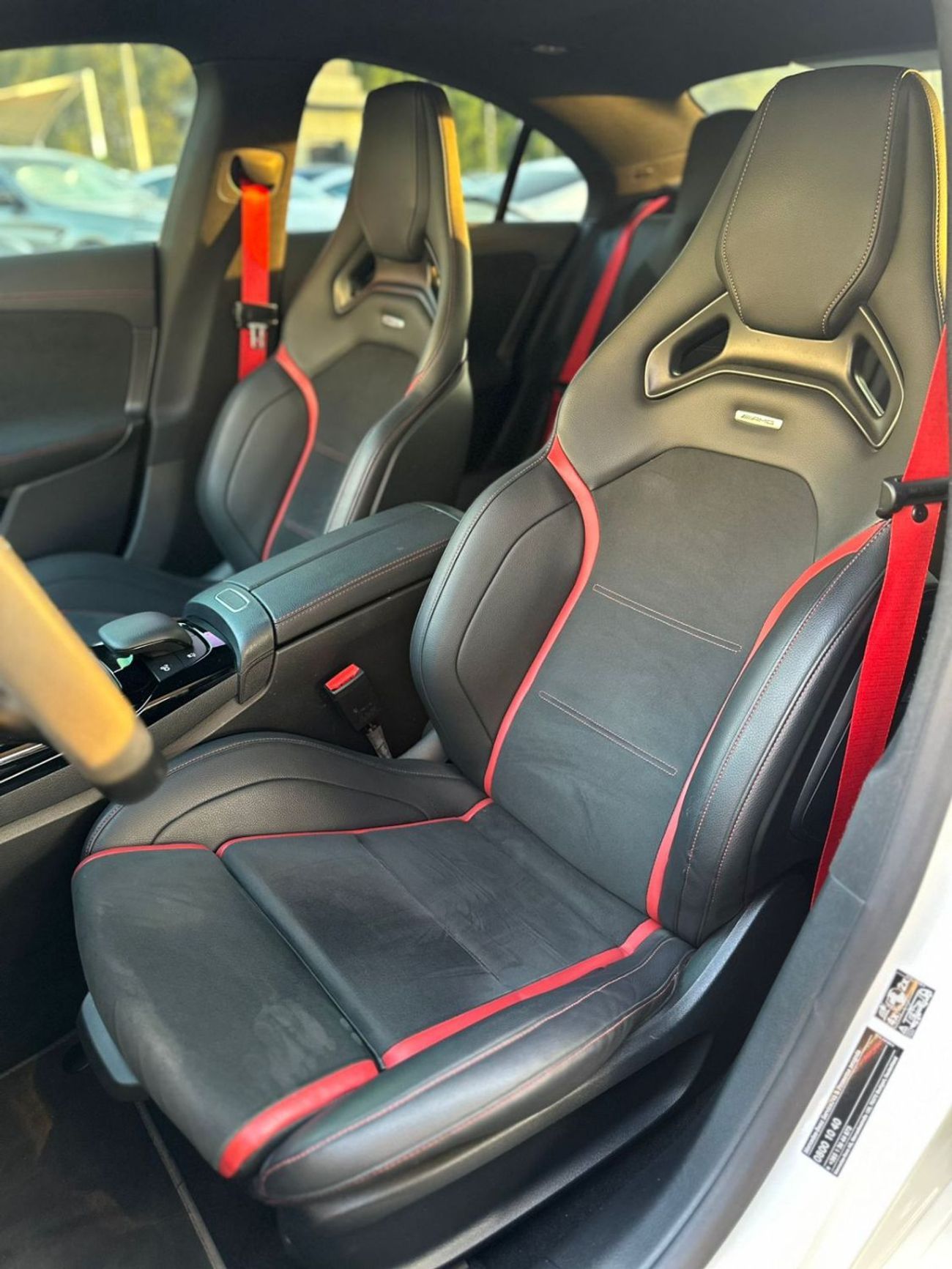 مرسيدس بنز CLA 45 AMG مرسيدس CLA45S وارد كلين تايتل صبغ وكاله بحاله ممتازه فل ابشن