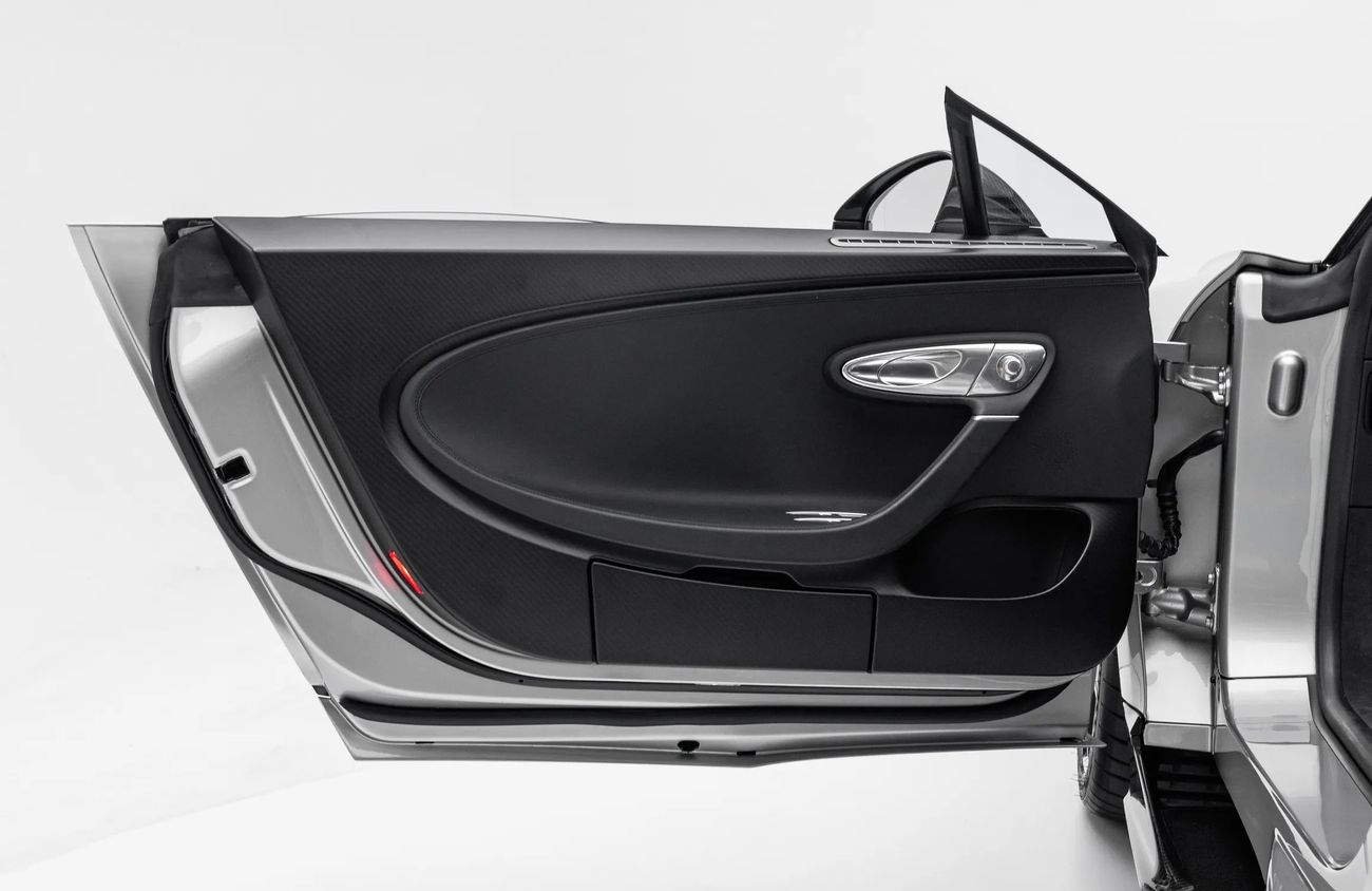 بوغاتي شيرون 8.0L W16 Quad-Turbo Engine | Warranty