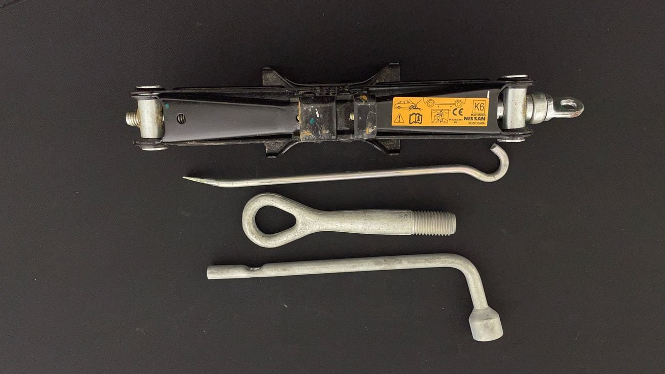 Nissan Sunny SV 1.5 | Zero Down Payment | Home Test Drive