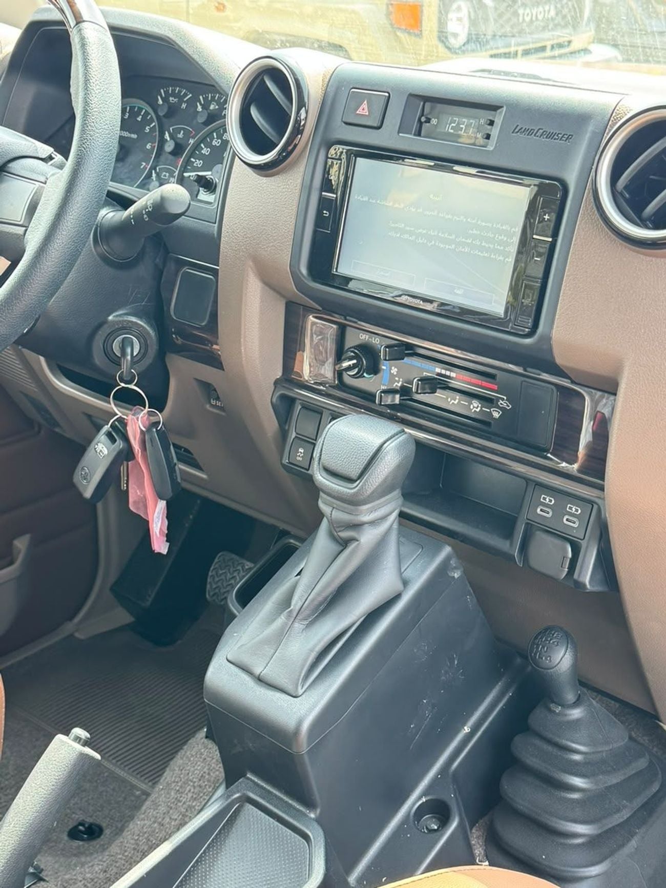 تويوتا لاند كروزر 70 LC76 LX - 2026