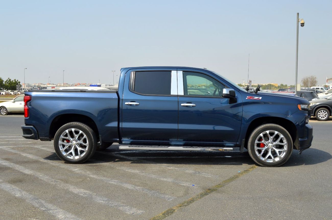 شيفروليه سيلفارادو *Chevrolet Silverado* Left Hand Drive Year: *2020* -Push Button Start,  -Leather Seats, -Power Seats