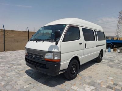 Toyota Hiace STD TOYOTA HIACE VAN RHD 2000 MODEL 3.0 L DIESEL AUTOMATIC(PM02207)