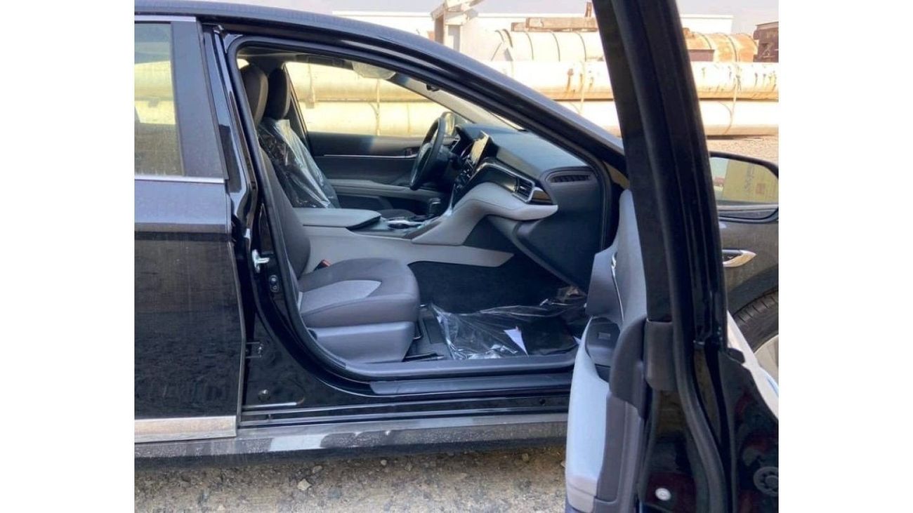 Toyota Camry TOYOTA CAMRY 2.5L GLE PERTOL FULL OPTION