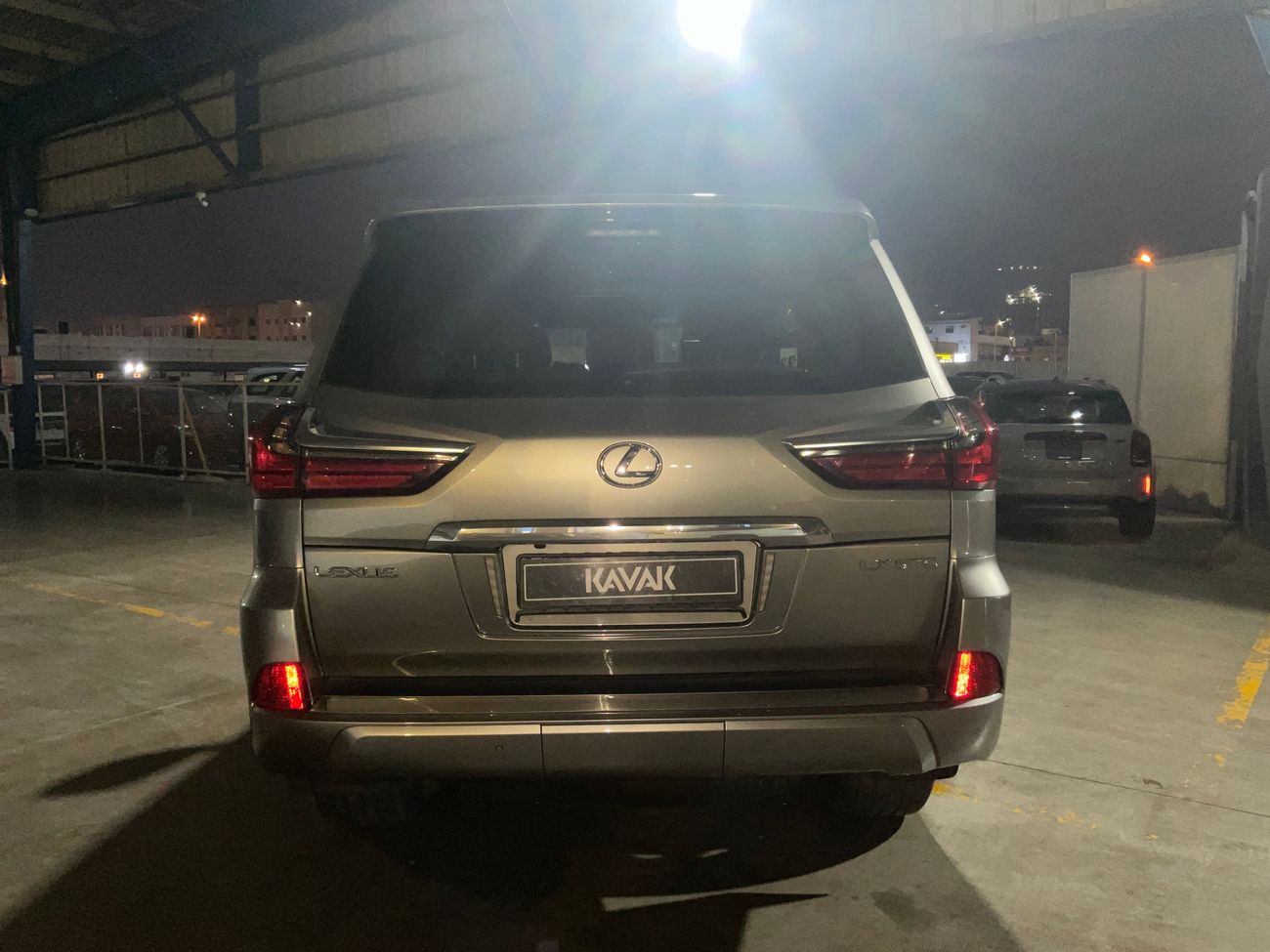 Lexus LX 570 Platinum 5.7L Platinum | Guaranteed Warranty | 0 Down Payment