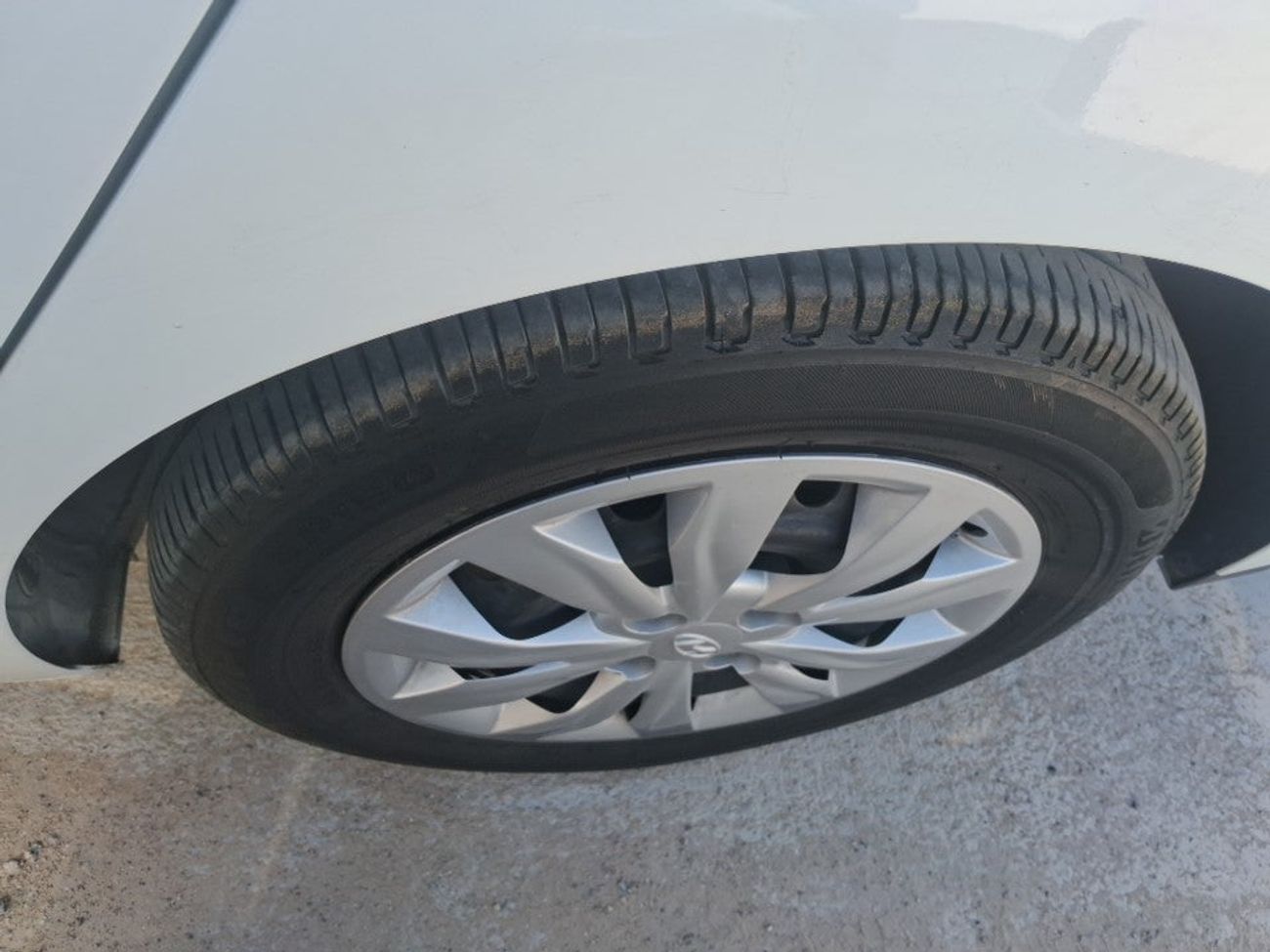 Hyundai Accent Smart+ 1.5L SMART 1.6 | Zero Down Payment | Home Test Drive